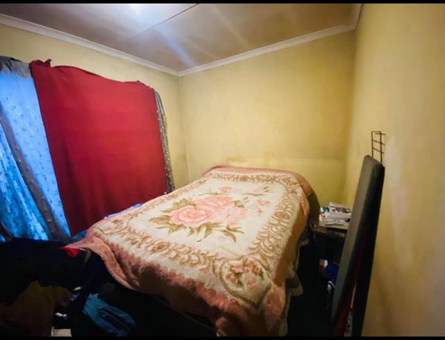 2 BEDROOM HOUSE FOR SALE IN BUHLE PARK